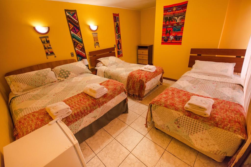 Hostal Kirckir Сан-Педро-де-Атакама Номер фото